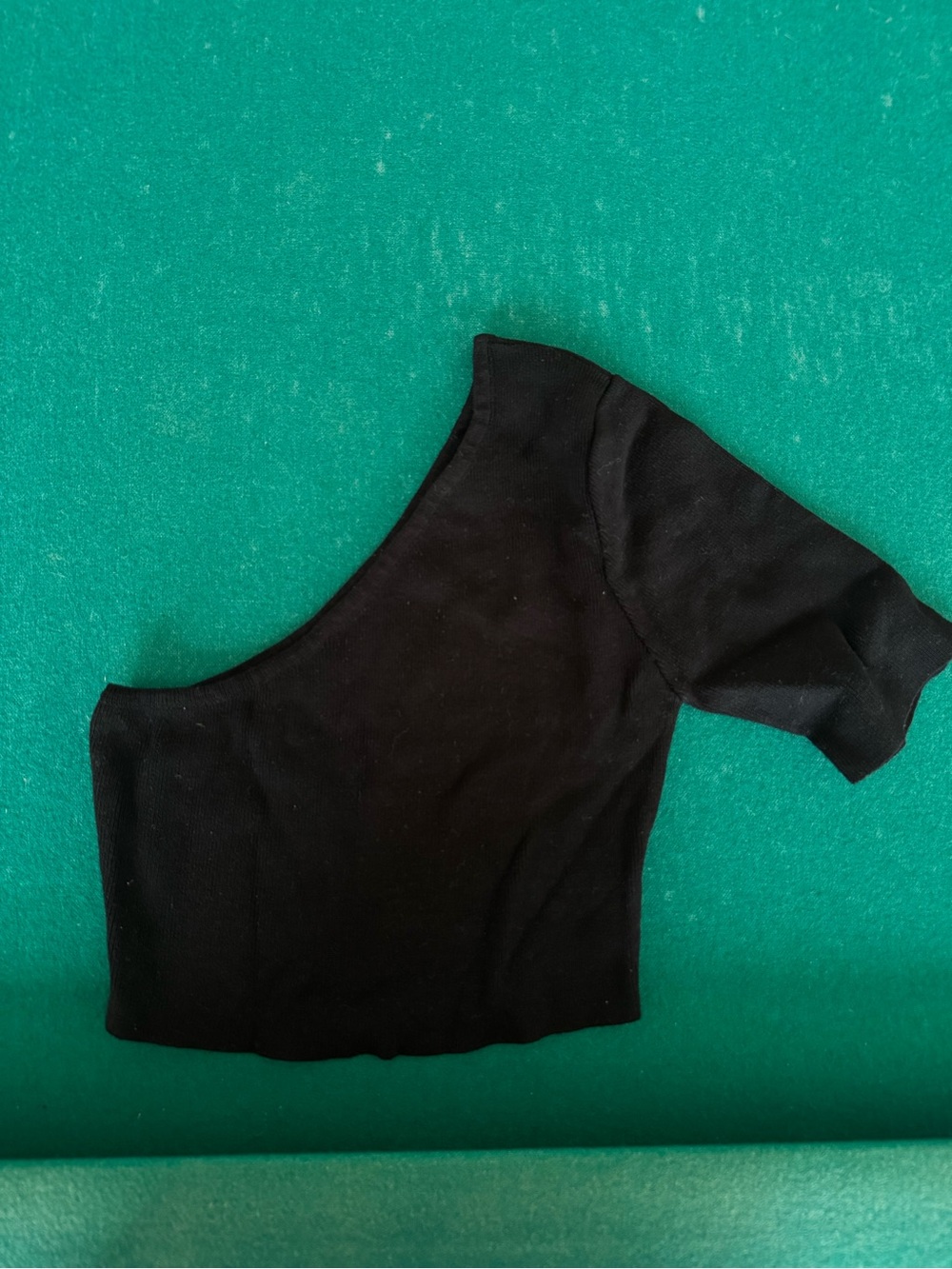 Asymmetric One-Shoulder Black Crop Top